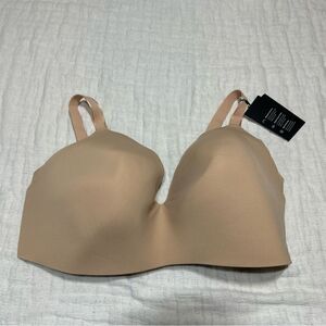 Knix Wing Woman Contour Bra Wire Free Molded Foam Cups Size 8++ Beige NWT